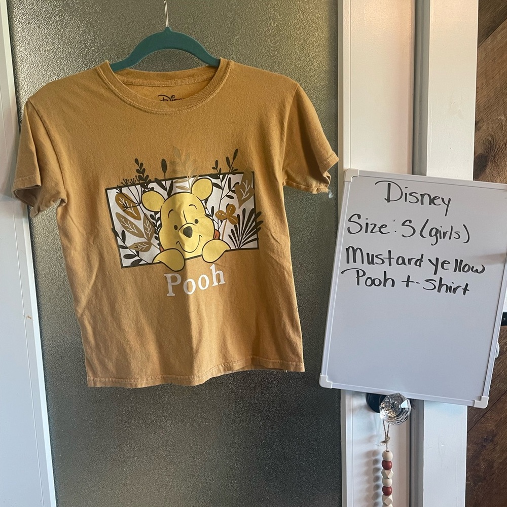 Disney Winnie the Pooh Crop Top Small